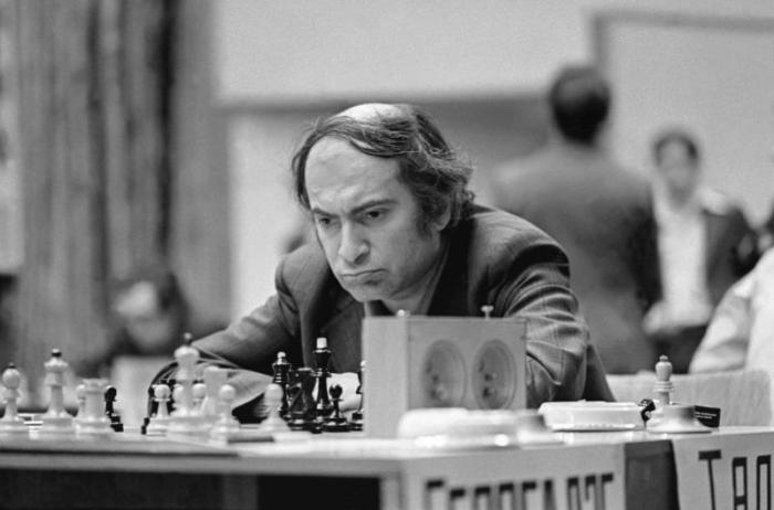 Mikhail Tal at the 'Tournament of Stars' (Montréal, 1979).