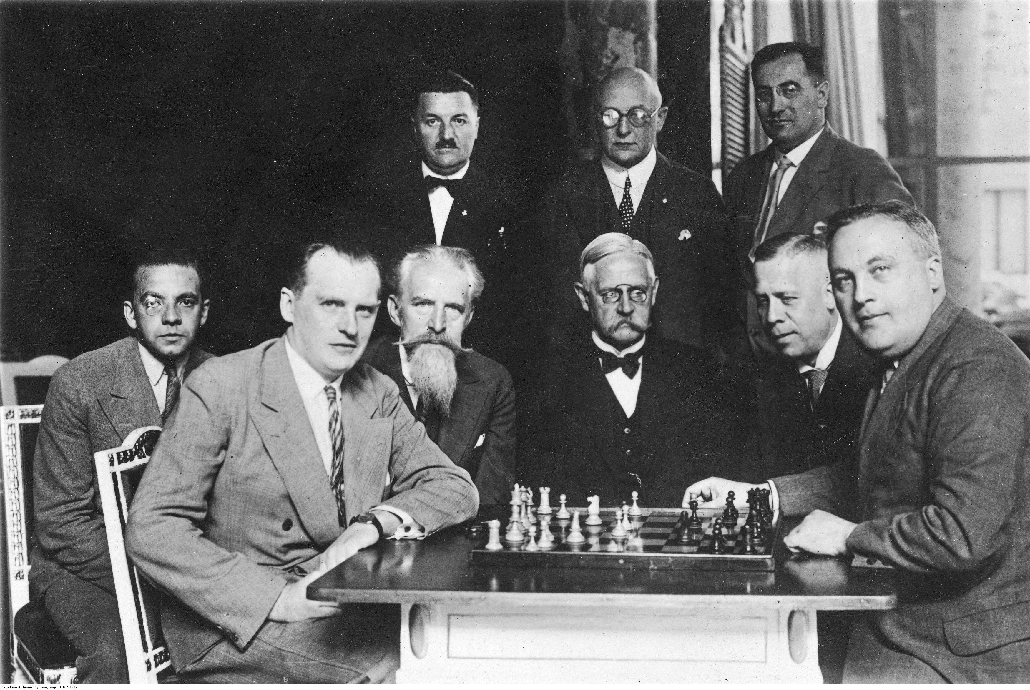 Encounter With Alekhine – The Forward